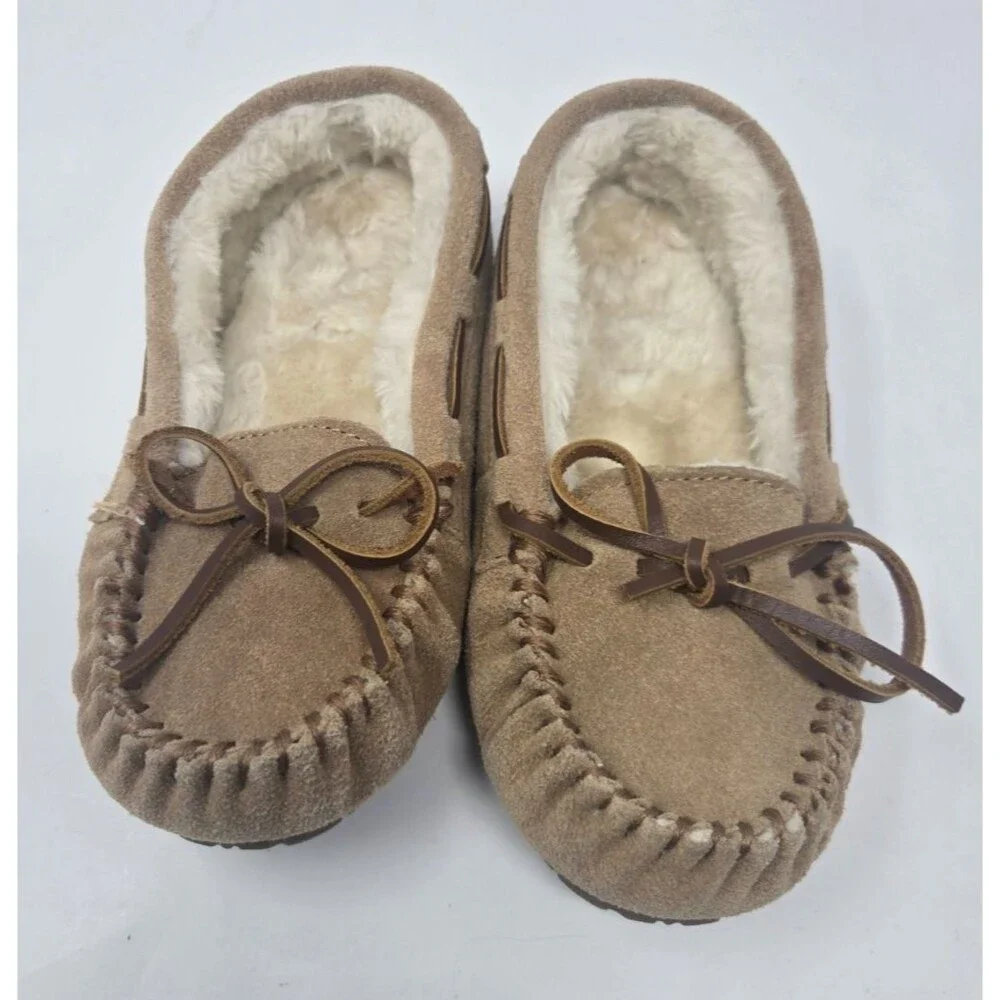 Minnetonka Kids Moccasin Slippers Size 13 Tan Suede Faux Fur Tie Cabincore